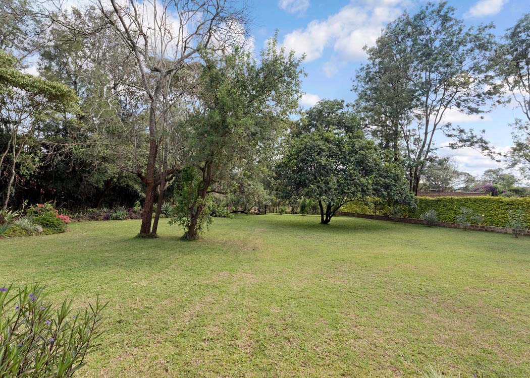 Stunning 5 bedroom House For Sale In Karen