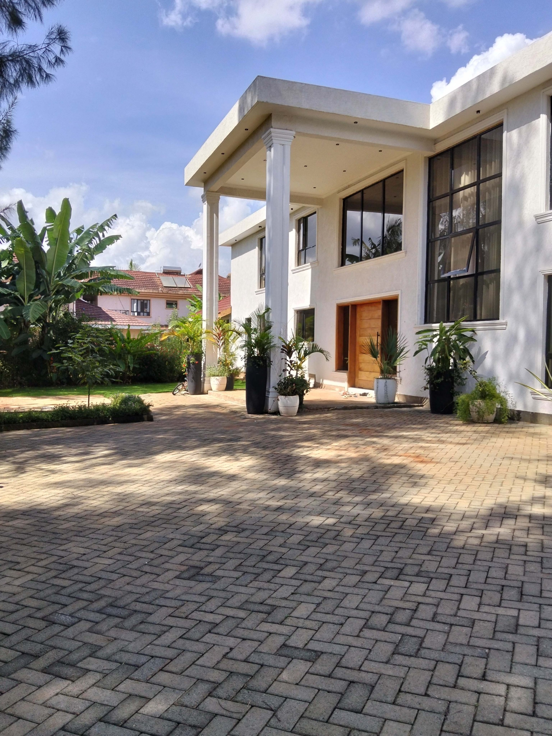 5 Bedroom House for Sale in Runda, Nairobi