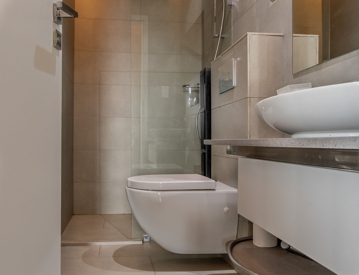 2 Bedroom Furnished Apartment In Westlands – 8