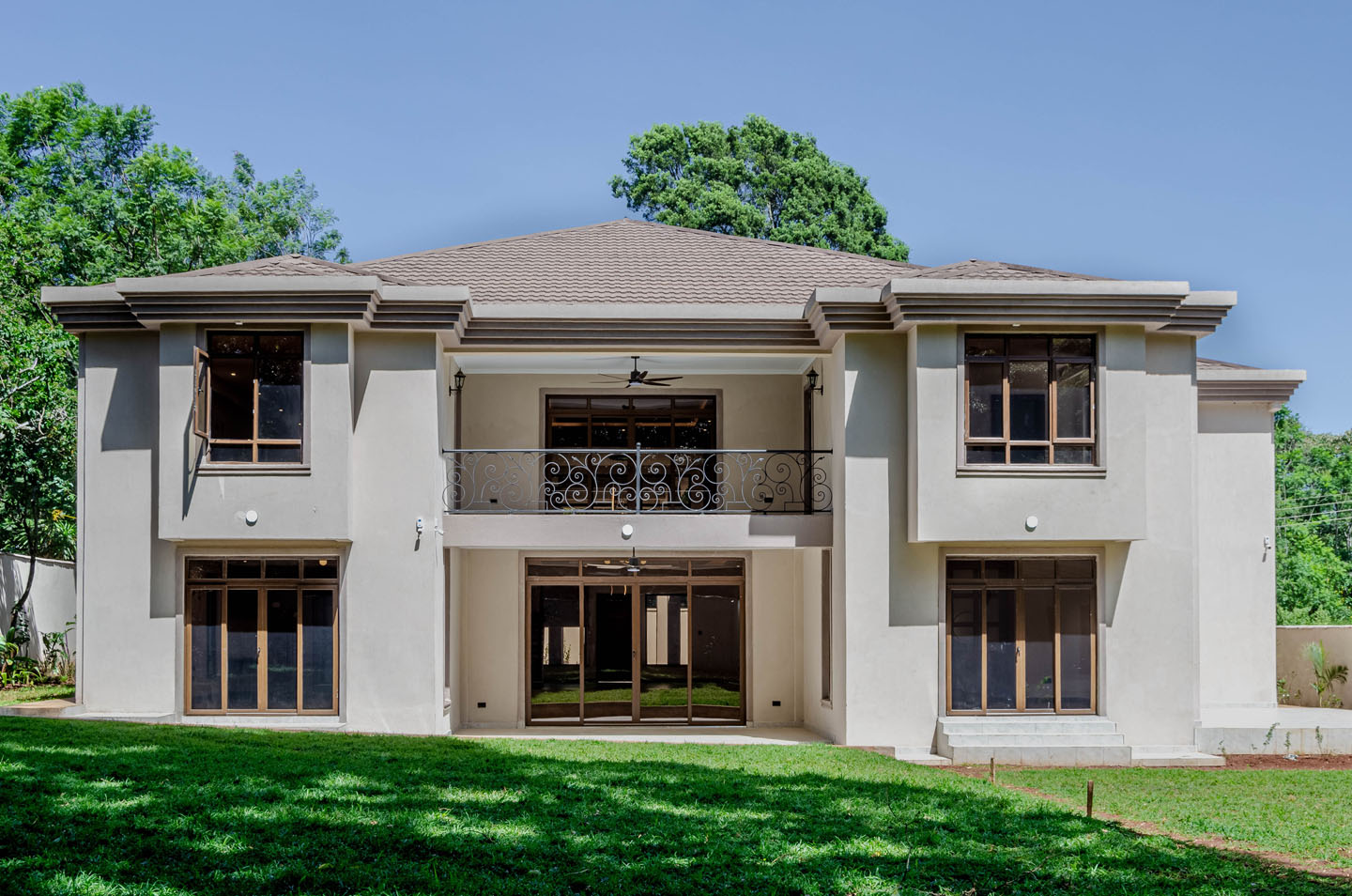 Elegant 5-Bedroom Home for Sale in Karen -14