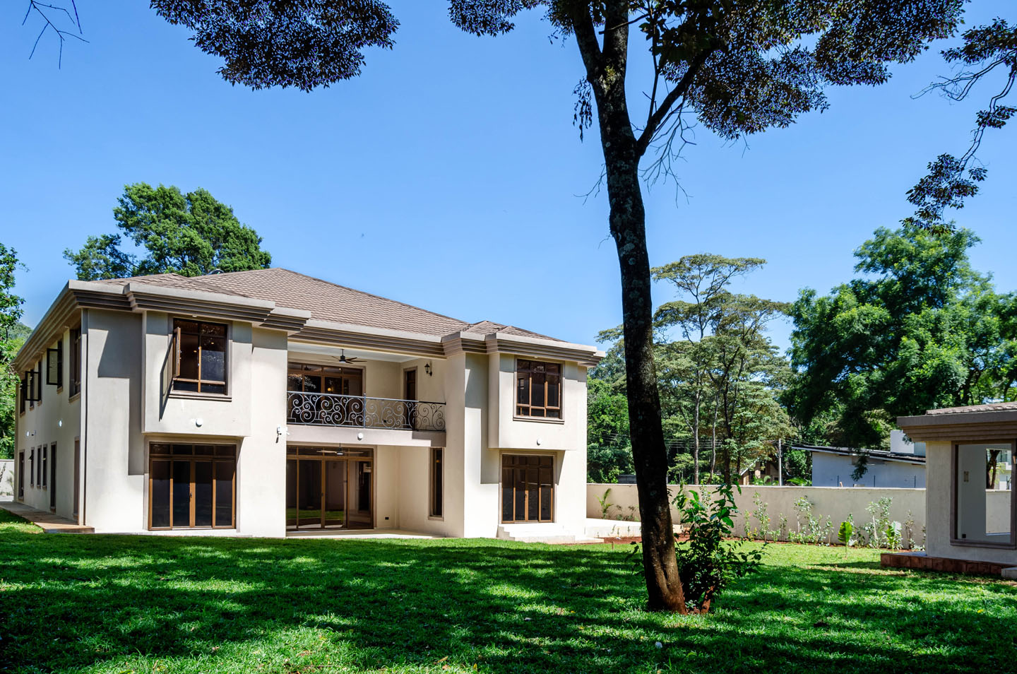 Elegant 5-Bedroom Home for Sale in Karen -15