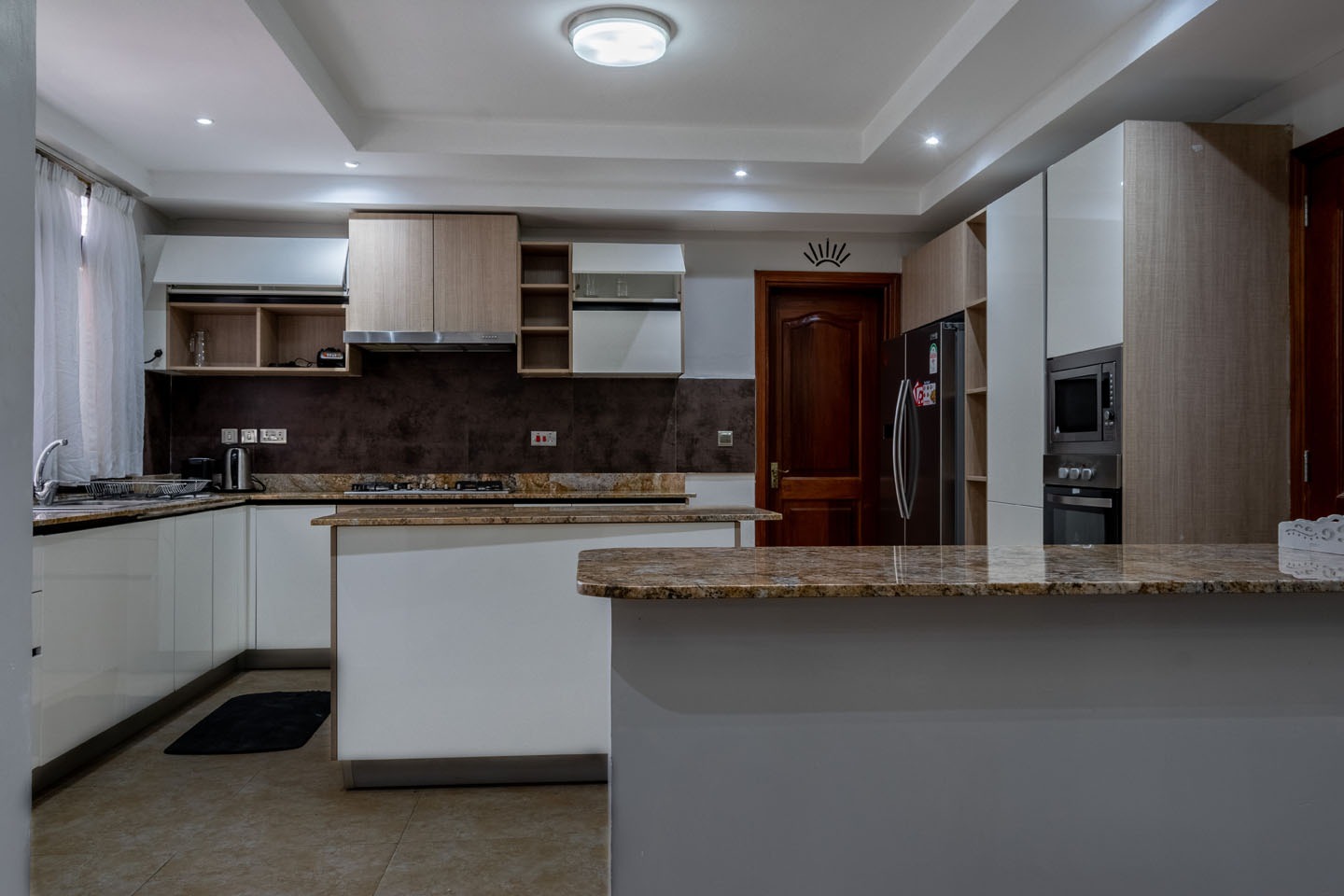 Fully Furnished 4-Bedroom Duplex Apartment for Rent in Riverside Drive -3